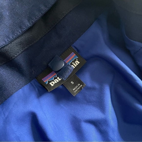 [s] Patagonia Deep Blue Outer Shell Lightly Lined Spring Rain Jacket - Picture 11 of 14